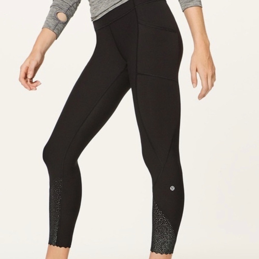 ‼️SALE‼️Lulu Lemon Tight Stuff Reflective Leggings